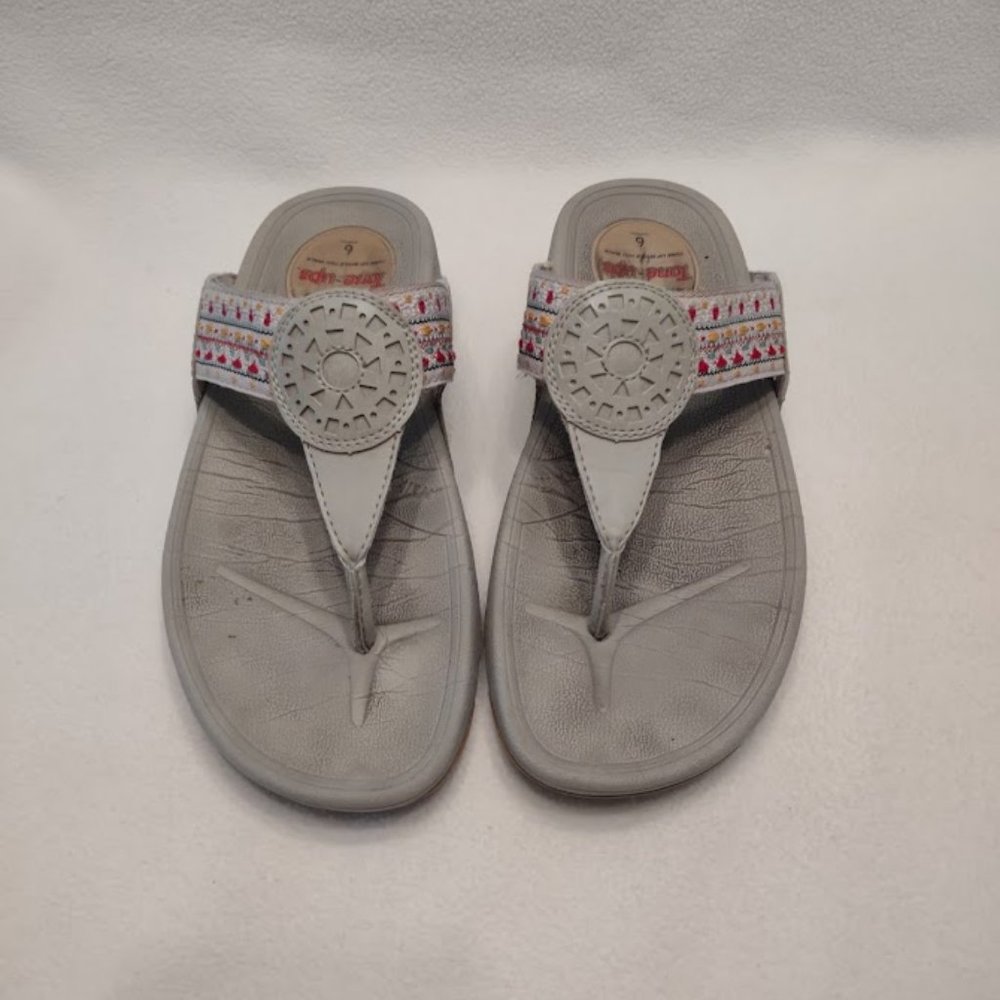 Skechers Tone ups tan